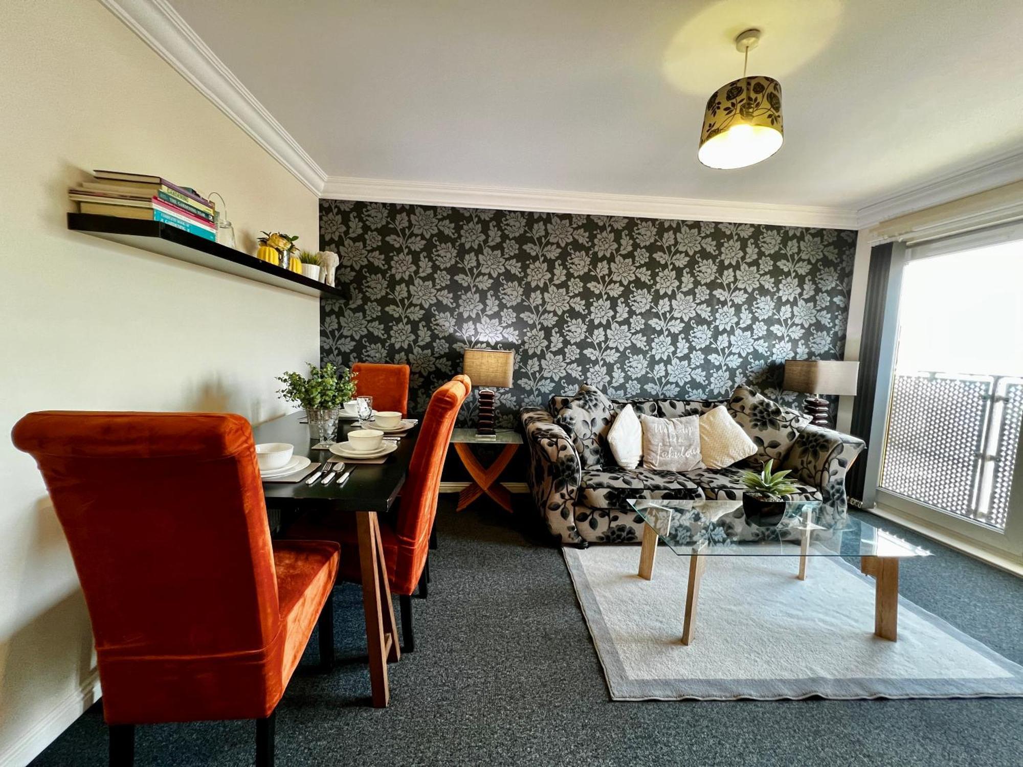 Ferienwohnung Stylish Modern Flat With Juliet Balcony & Parking Glasgow Exterior foto