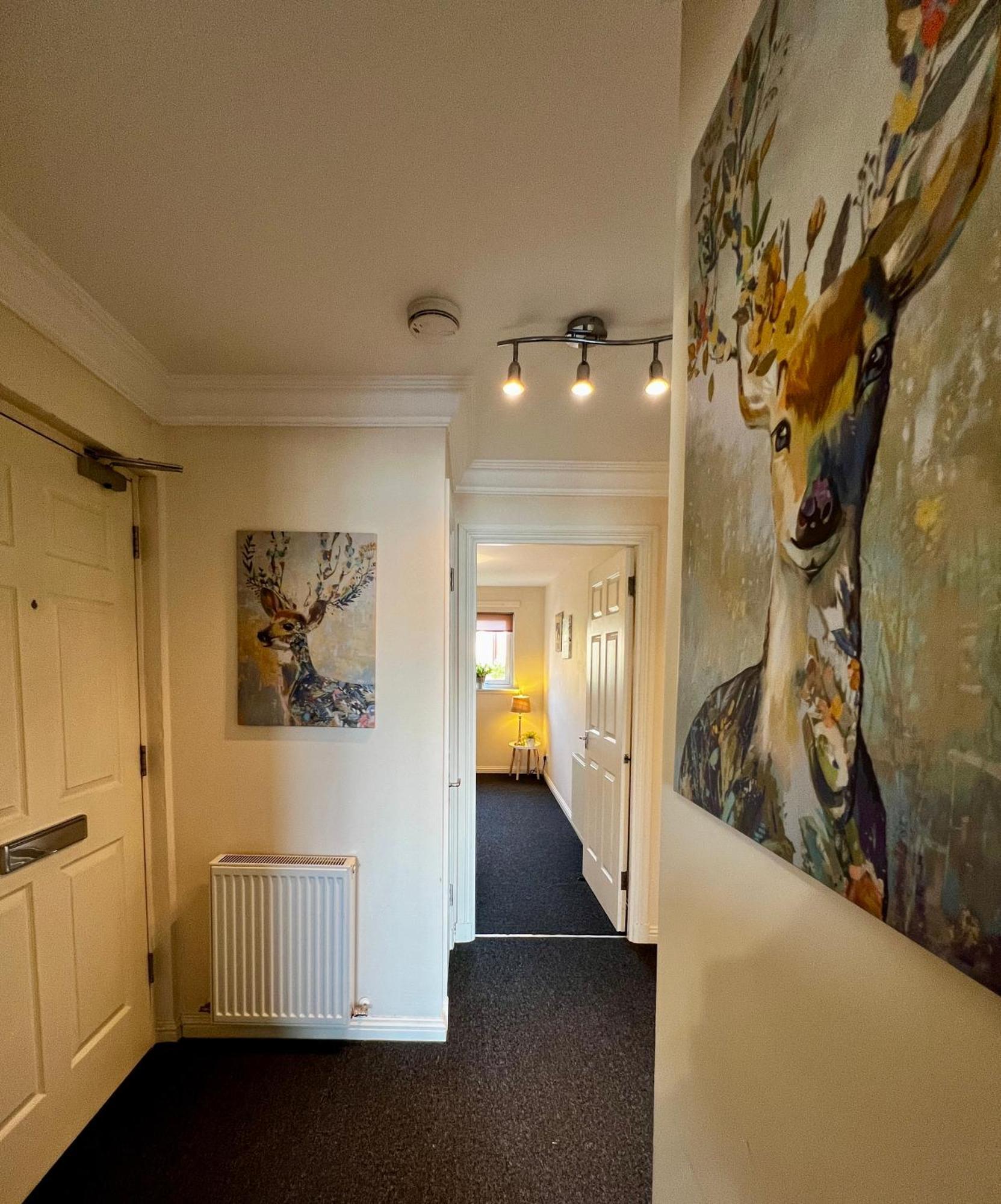 Ferienwohnung Stylish Modern Flat With Juliet Balcony & Parking Glasgow Exterior foto